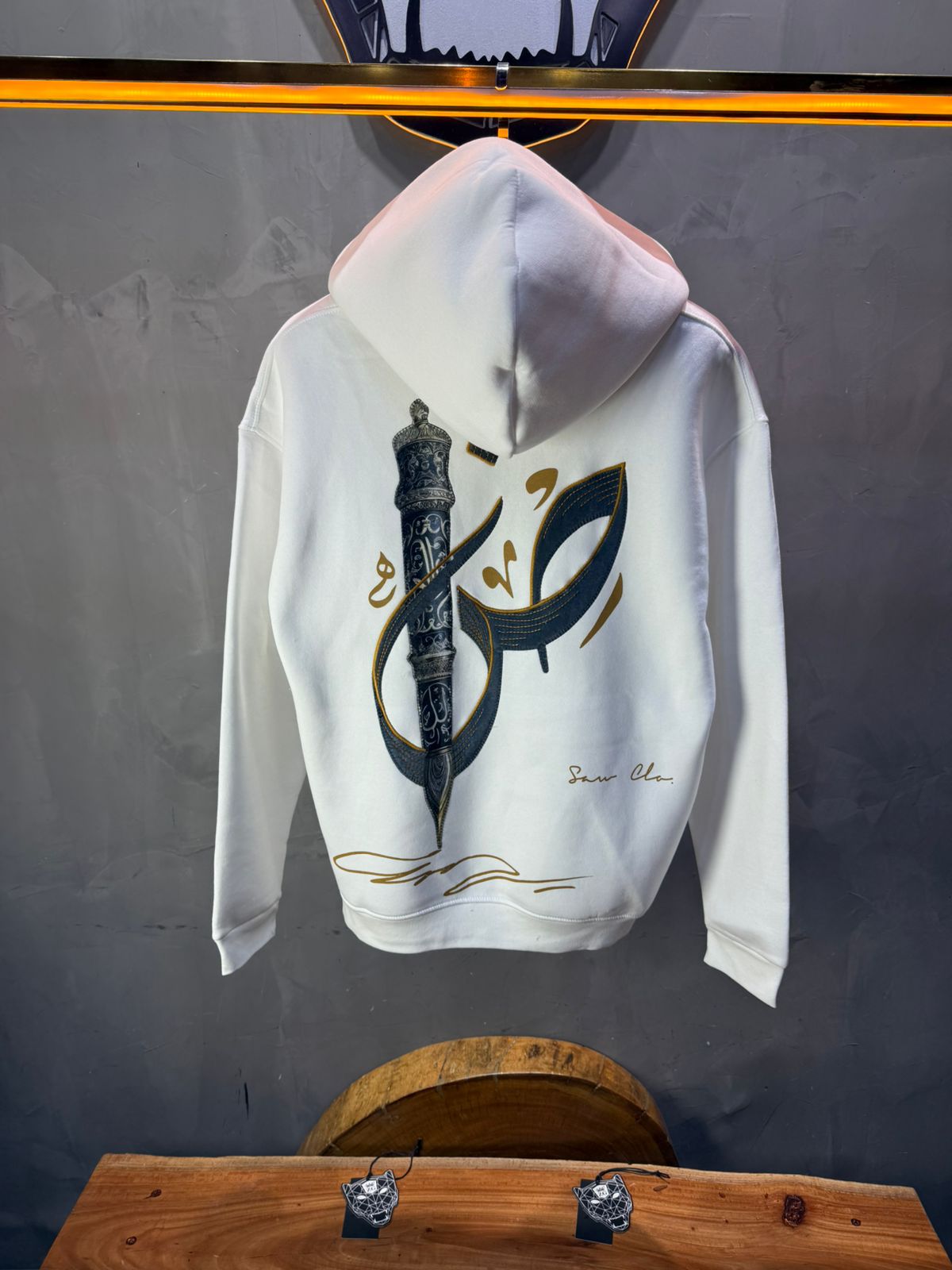 Hoodie Blanc Broderie Sabre Calligraphie Arabe Sann 5010 - ZG PREMIUM