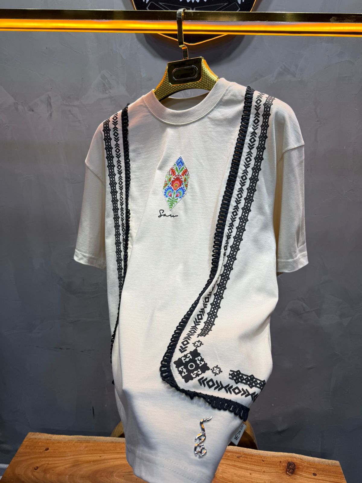 T-Shirt beige Oversize Broderie Marocaine 5080 - ZG PREMIUM