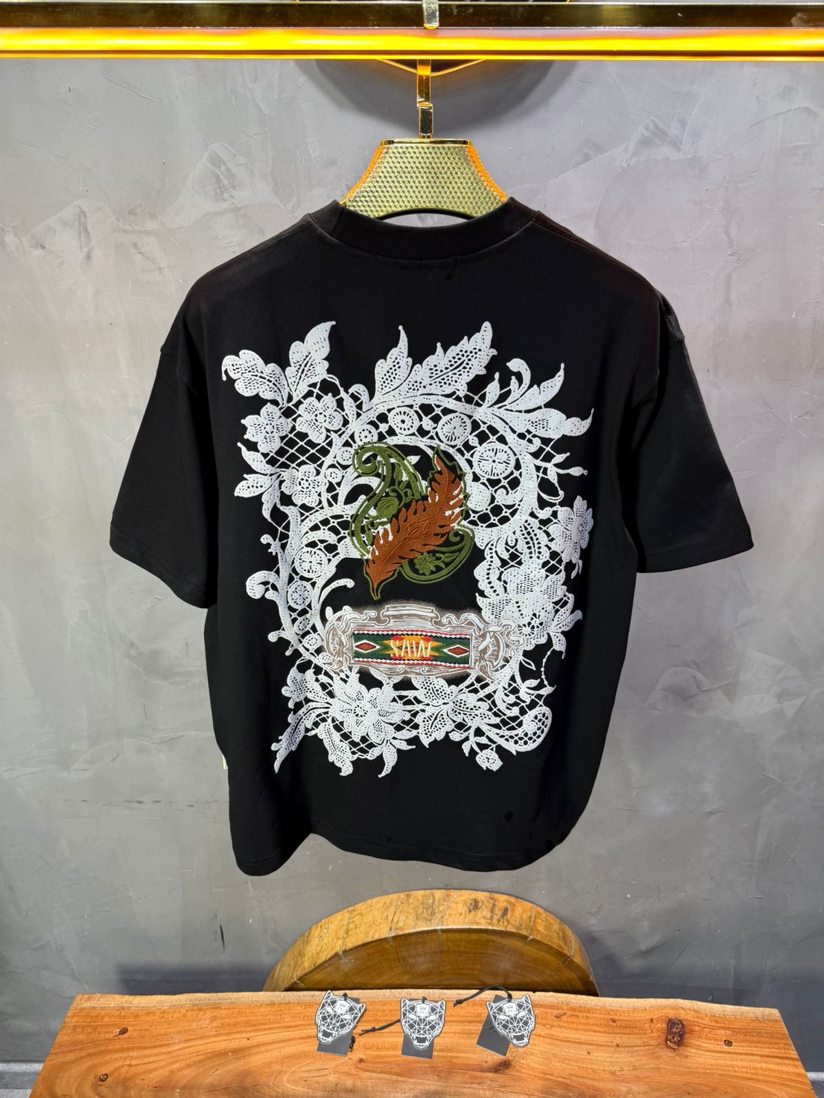 T-Shirt noir Oversize Broderie Dentelle Florale Luxe 5111 - ZG PREMIUM