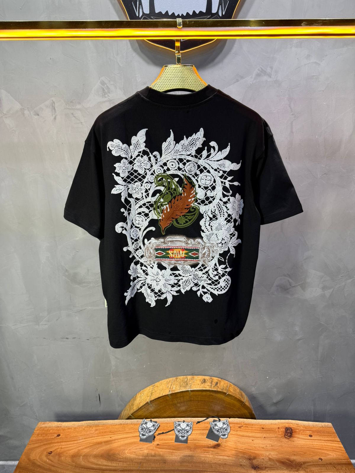T-Shirt noir Oversize Broderie Dentelle Florale Luxe 5111 - ZG PREMIUM