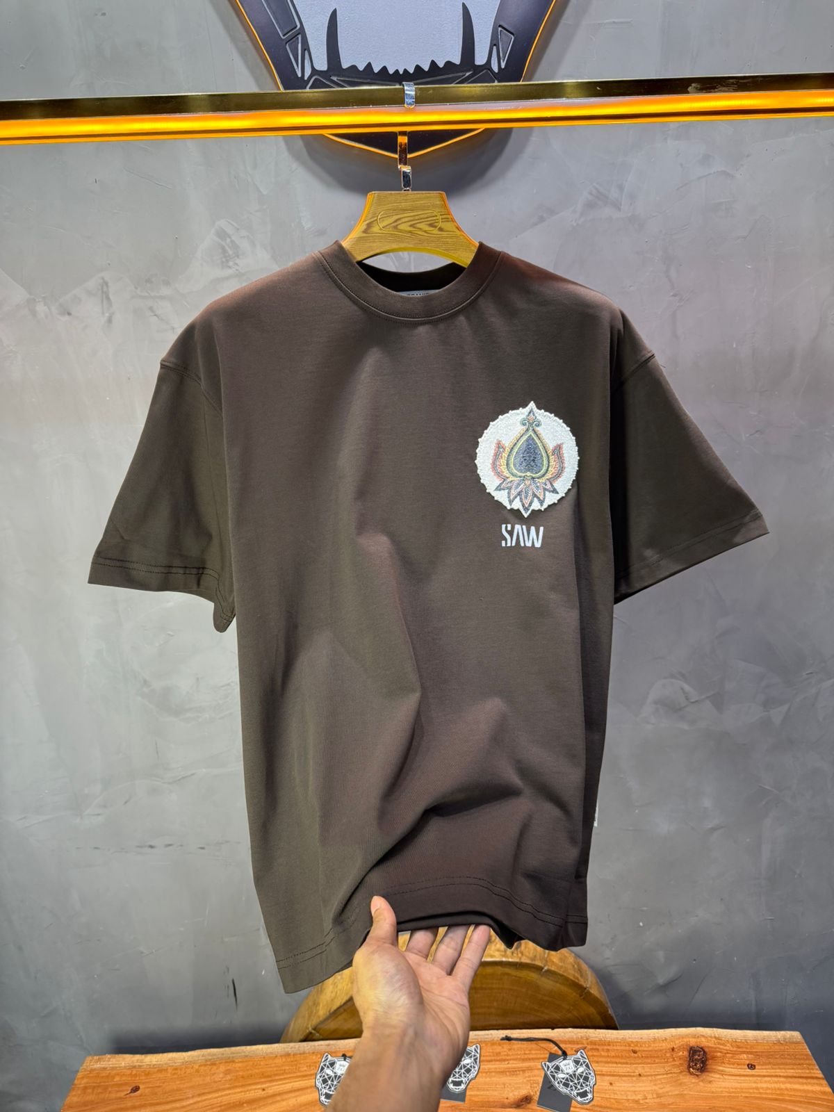 T-Shirt brown Oversize Broderie Paisley Baroque SAW 5112