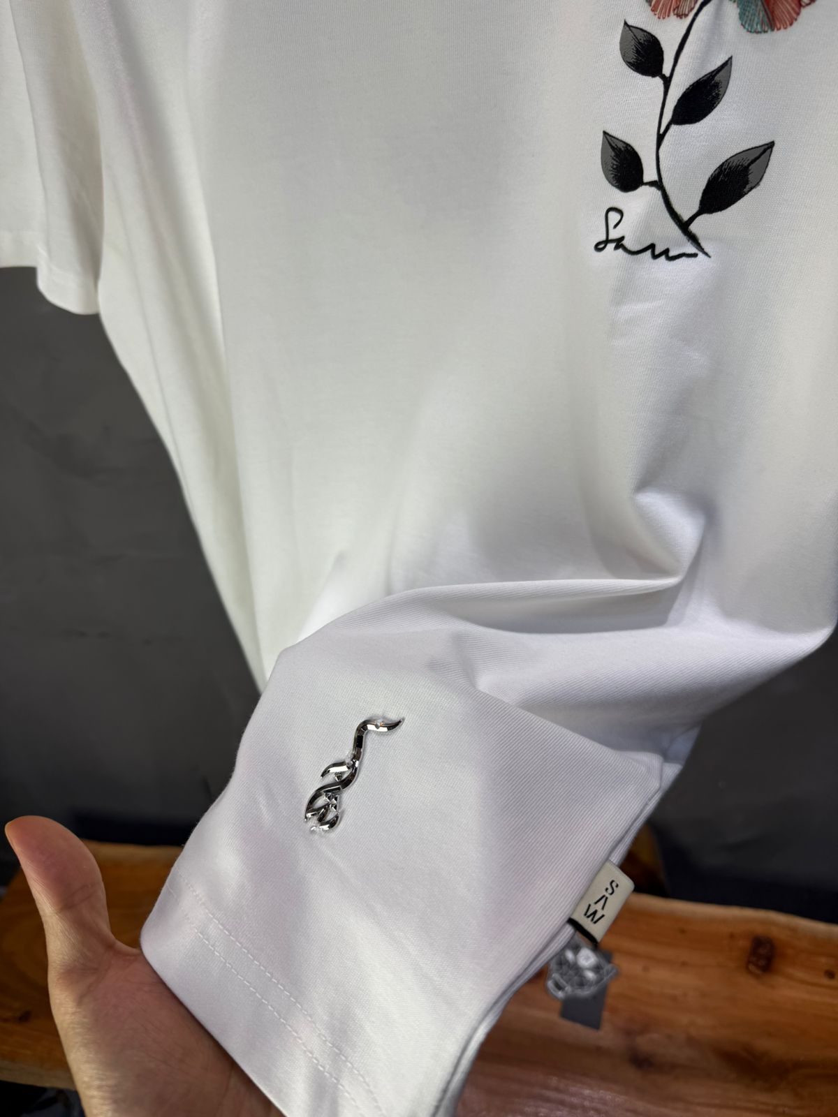 T-Shirt Oversize blanc Broderie Fleur Baroque Blanc Premium 5090 - ZG PREMIUM