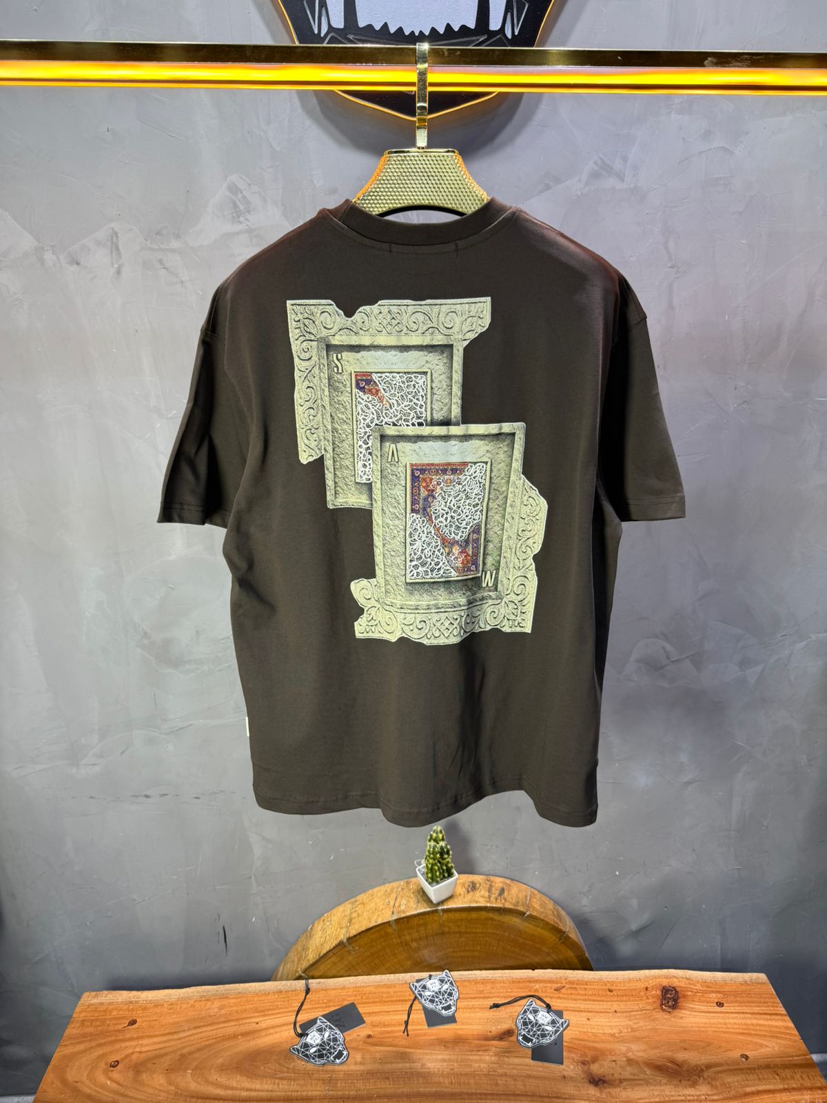 T-Shirt Oversize brown SAW Baroque 3D Oriental Paisley Noir Premium 5107 - ZG PREMIUM