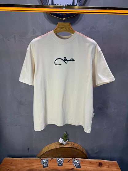 T-Shirt Oversize Beige Broderie Calligraphie "حق" Arabe 5052