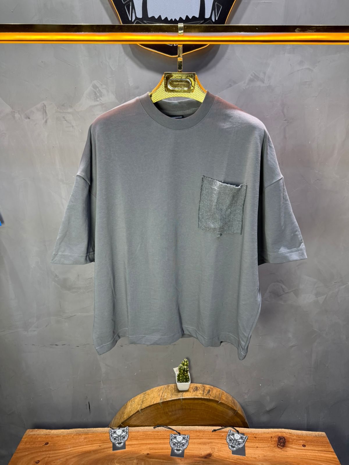 T-Shirt Oversize Gris – Poche Denim AJ6368 - ZG PREMIUM