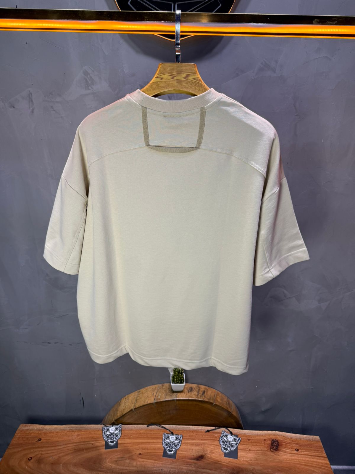 T-Shirt Oversize beige – Poche Denim AJ6368 - ZG PREMIUM