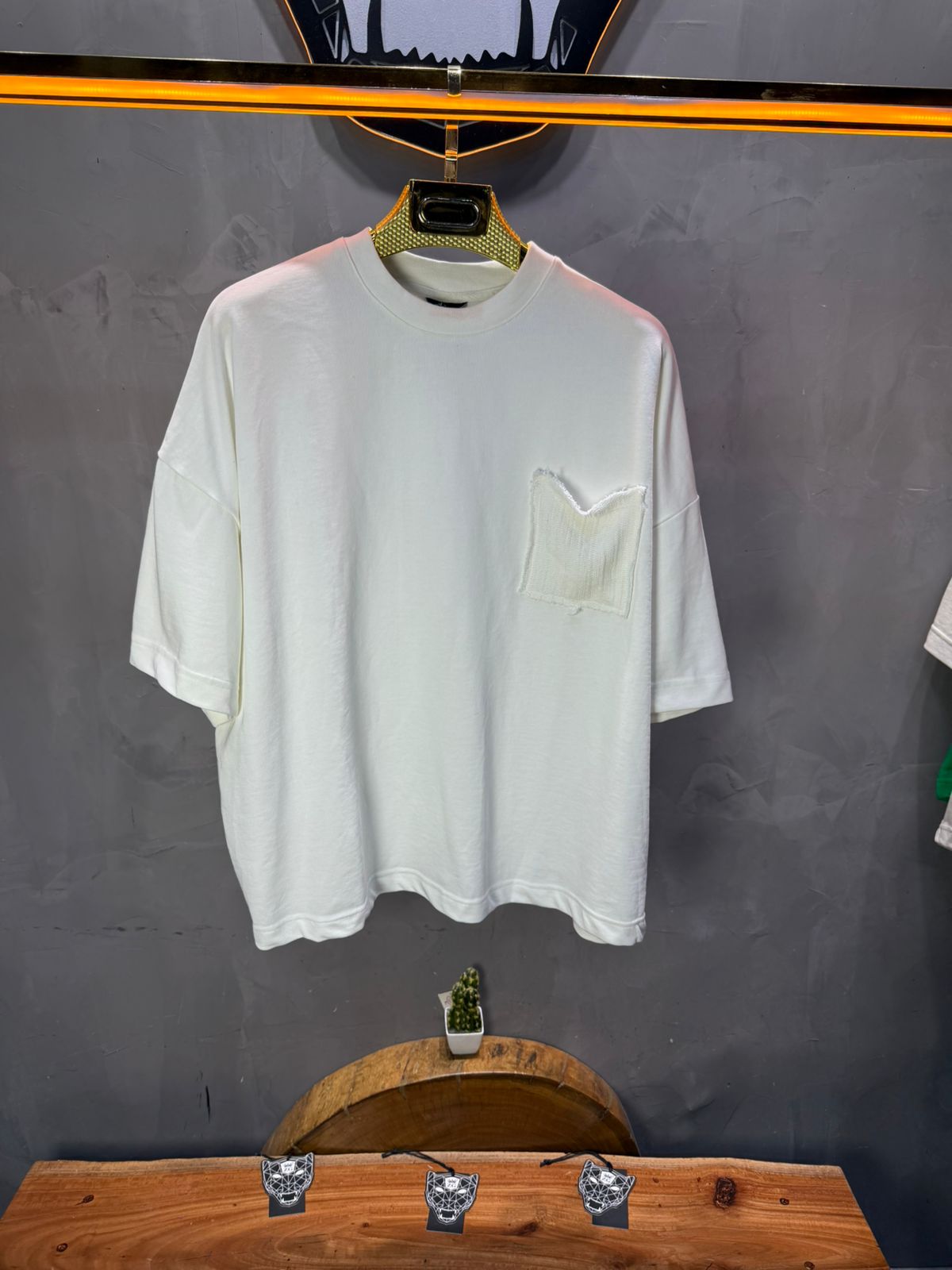 T-Shirt Oversize blanc – Poche Denim AJ6368 - ZG PREMIUM