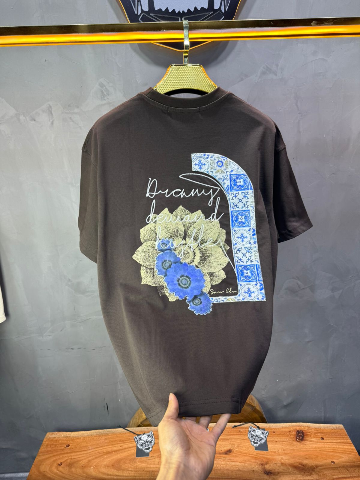 T-shirt Oversize brown – Dreamy Demand Hustler 5103 - ZG PREMIUM