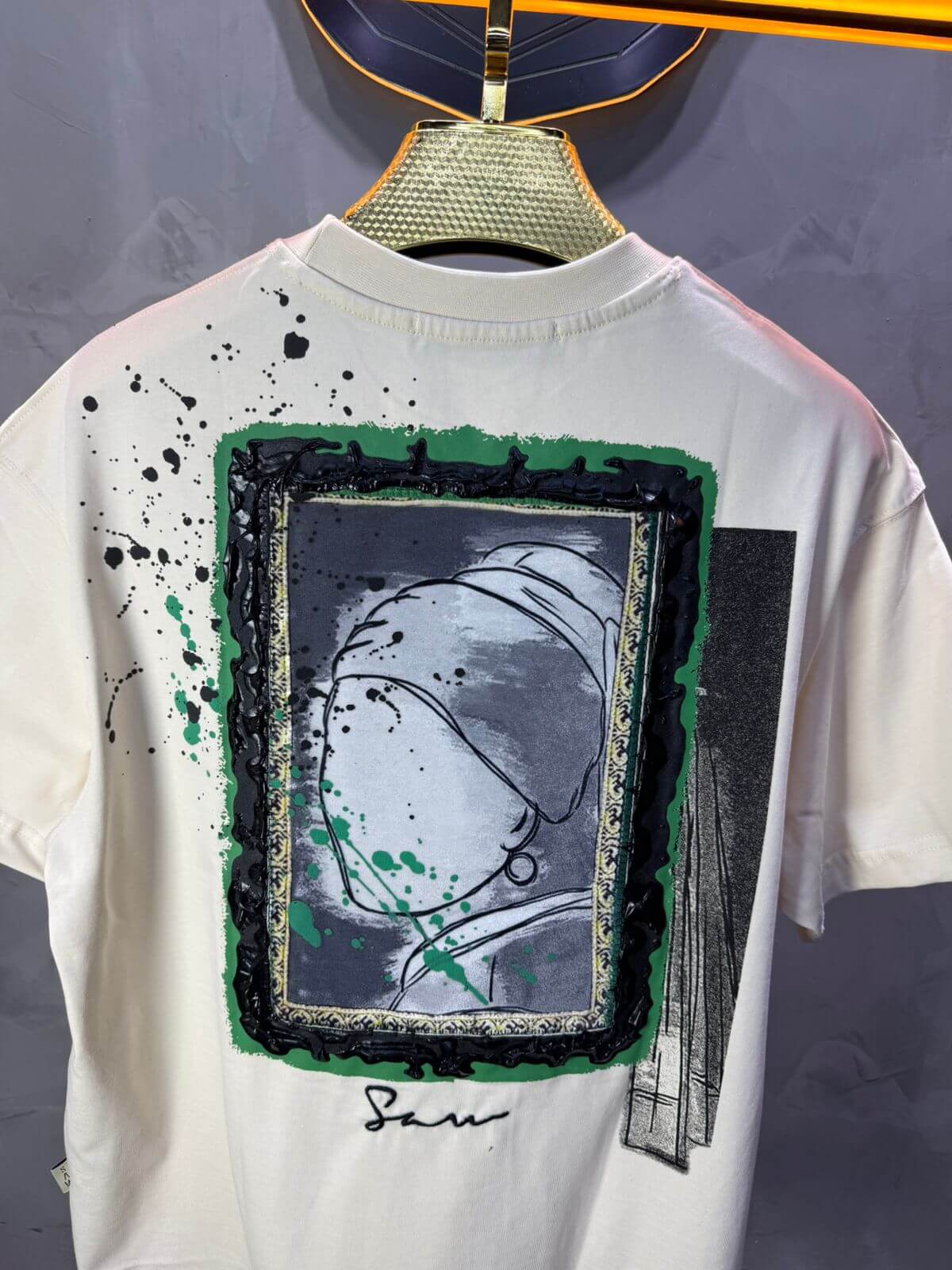 T-shirt Oversize Beige  – Art Gallery 5114