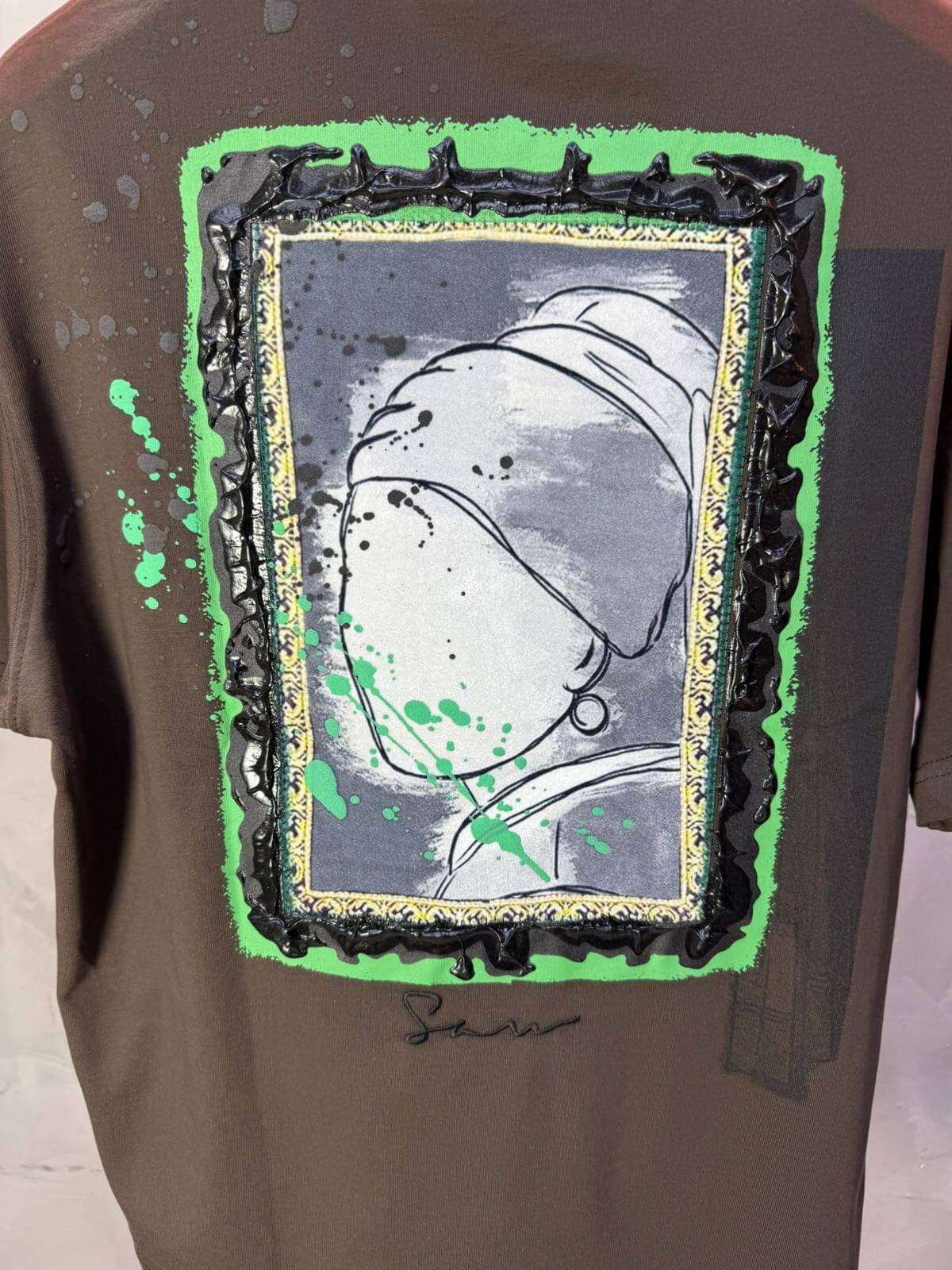 T-shirt Oversize Brown  – Art Gallery 5114