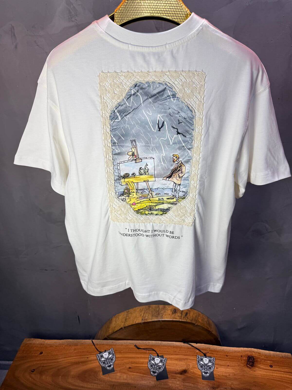 T-Shirt Oversize Blanc — Illustration Peintre & Citation Poétique 5097