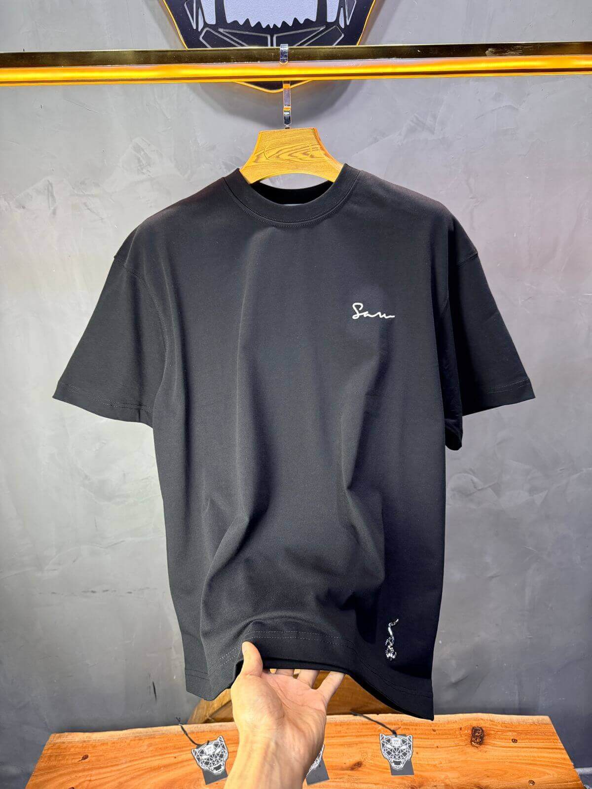 T-Shirt Oversize Noir — Illustration Peintre & Citation Poétique 5097