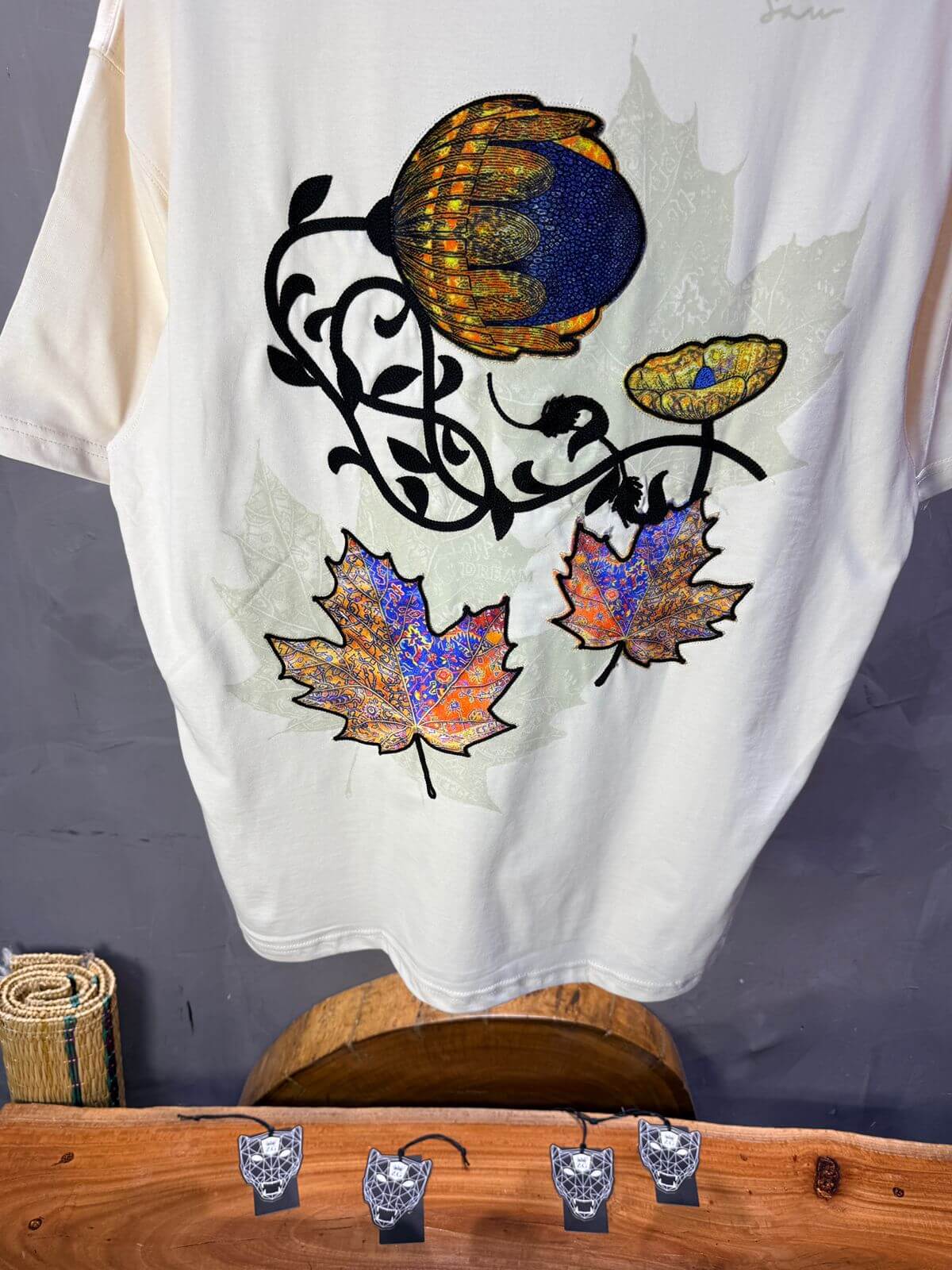 T-Shirt Oversize Beige Feuille d'Érable 5118