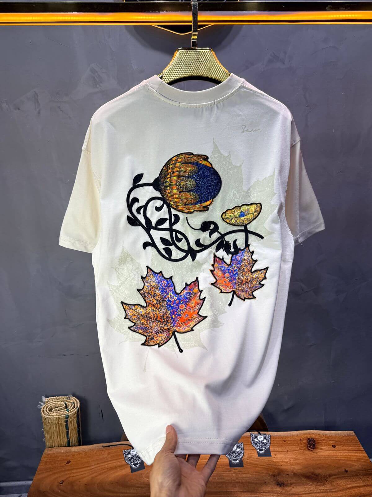 T-Shirt Oversize Beige Feuille d'Érable 5118