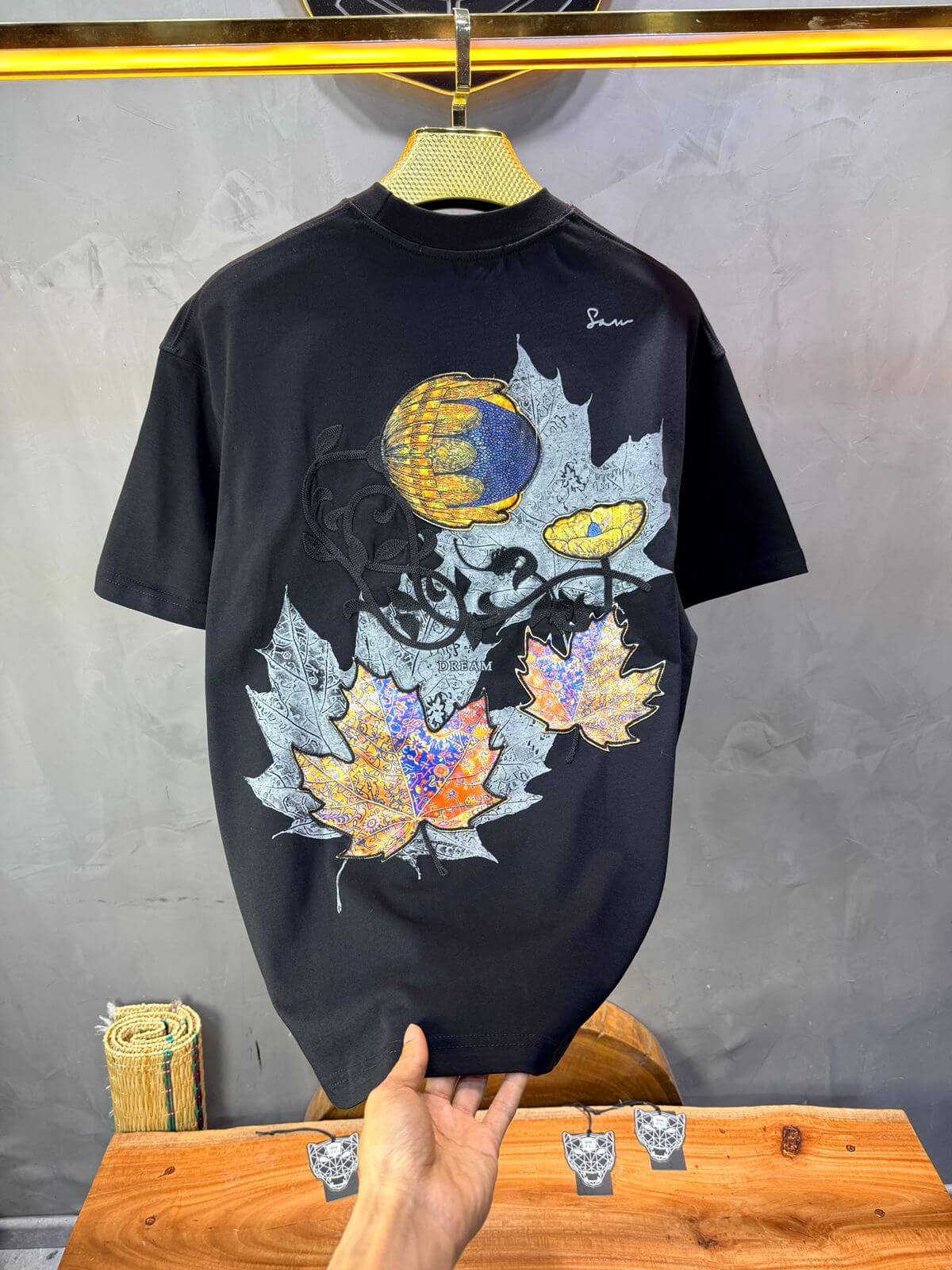 T-Shirt Oversize Noir Feuille d'Érable 5118