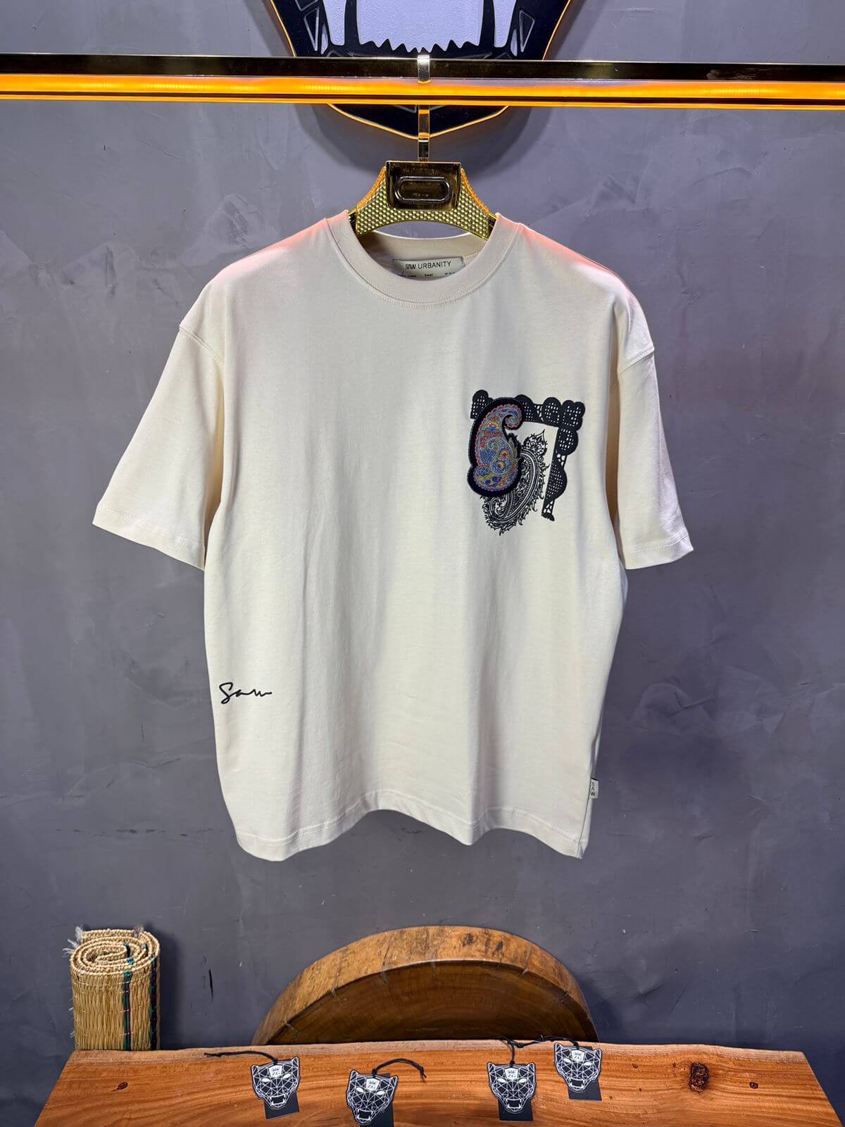 T-Shirt Oversize Beige Paisley "I Learned and Changed" 5109