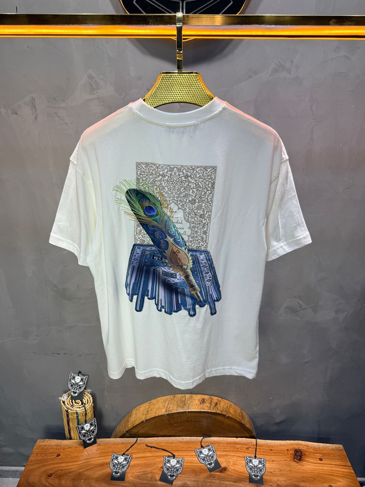 T-Shirt Oversize Blanc Plume de Paon | SAW Urbanity 5133