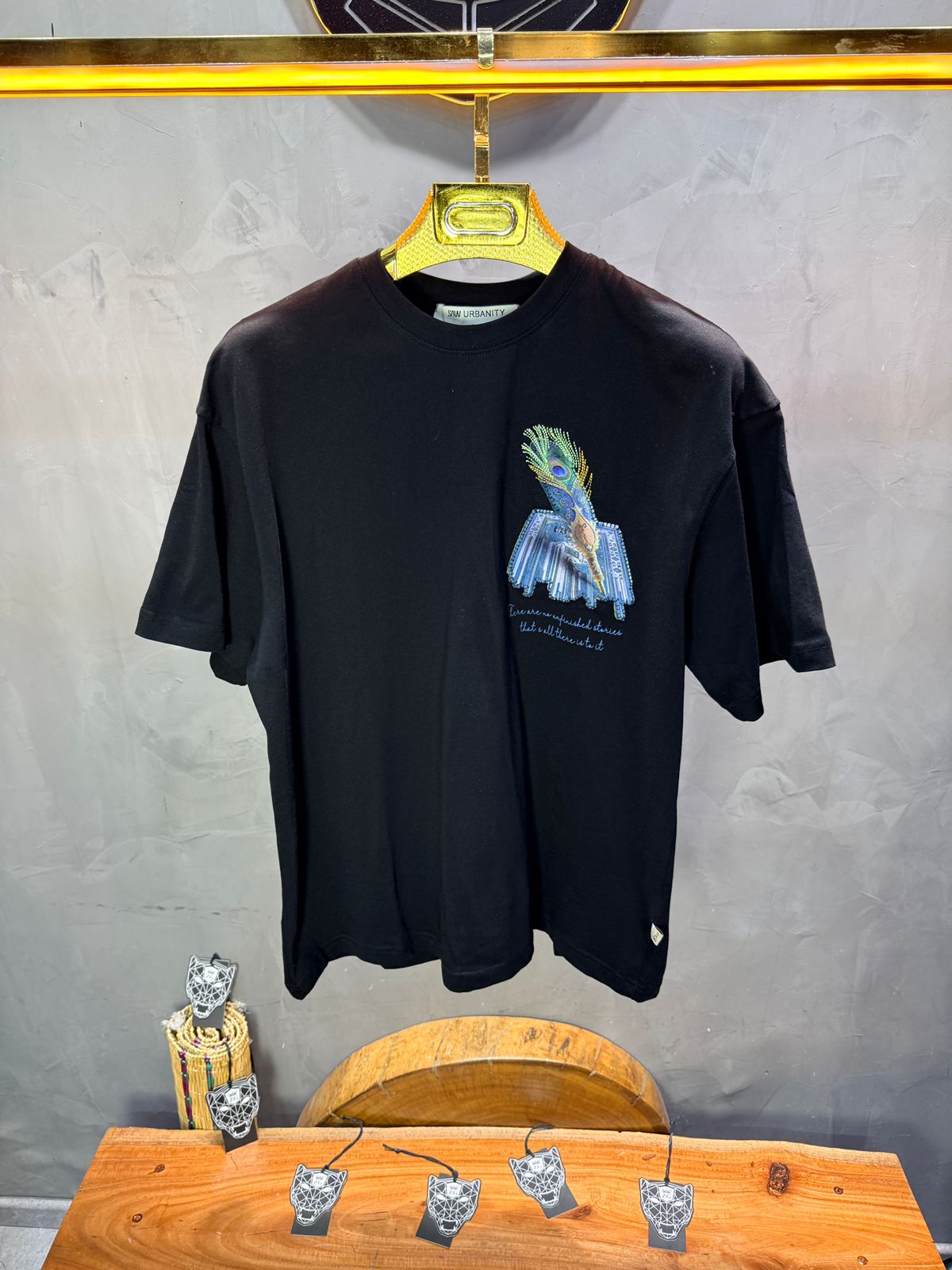 T-Shirt Oversize Noir Plume de Paon | SAW Urbanity 5133
