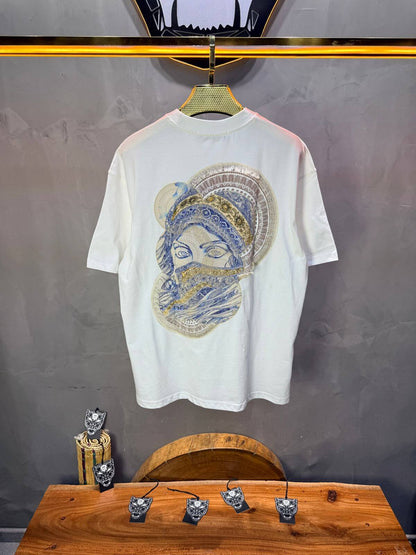 T-Shirt Oversize Blanc Brodé – Art Oriental 5108