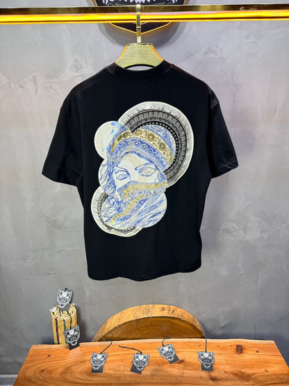 T-Shirt Oversize Noir Brodé – Art Oriental 5108