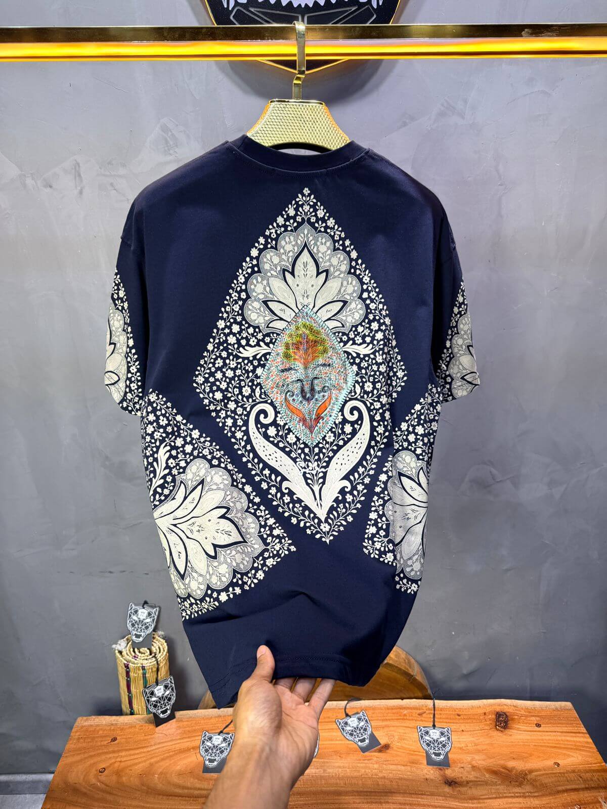 T-Shirt Oversize Navy Blue – Paon & Paisley 5071