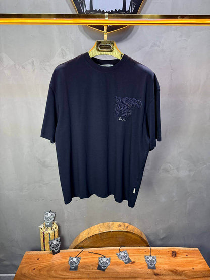T-Shirt Oversize Noir – Cheval Brodé 5124
