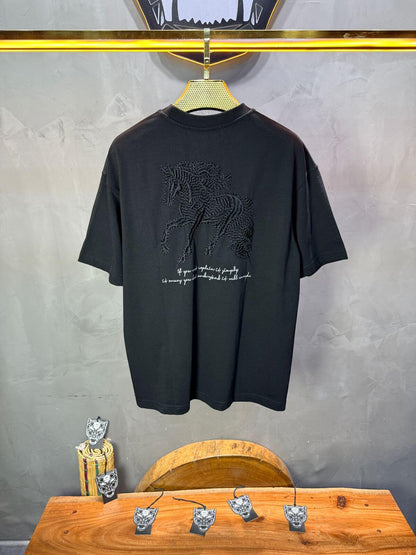T-Shirt Oversize Noir – Cheval Brodé 5124