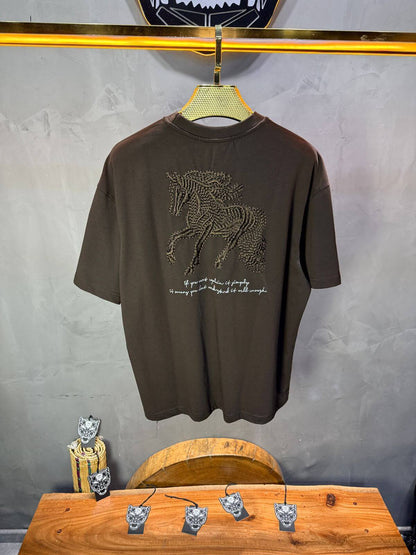 T-Shirt Oversize Brown – Cheval Brodé 5124