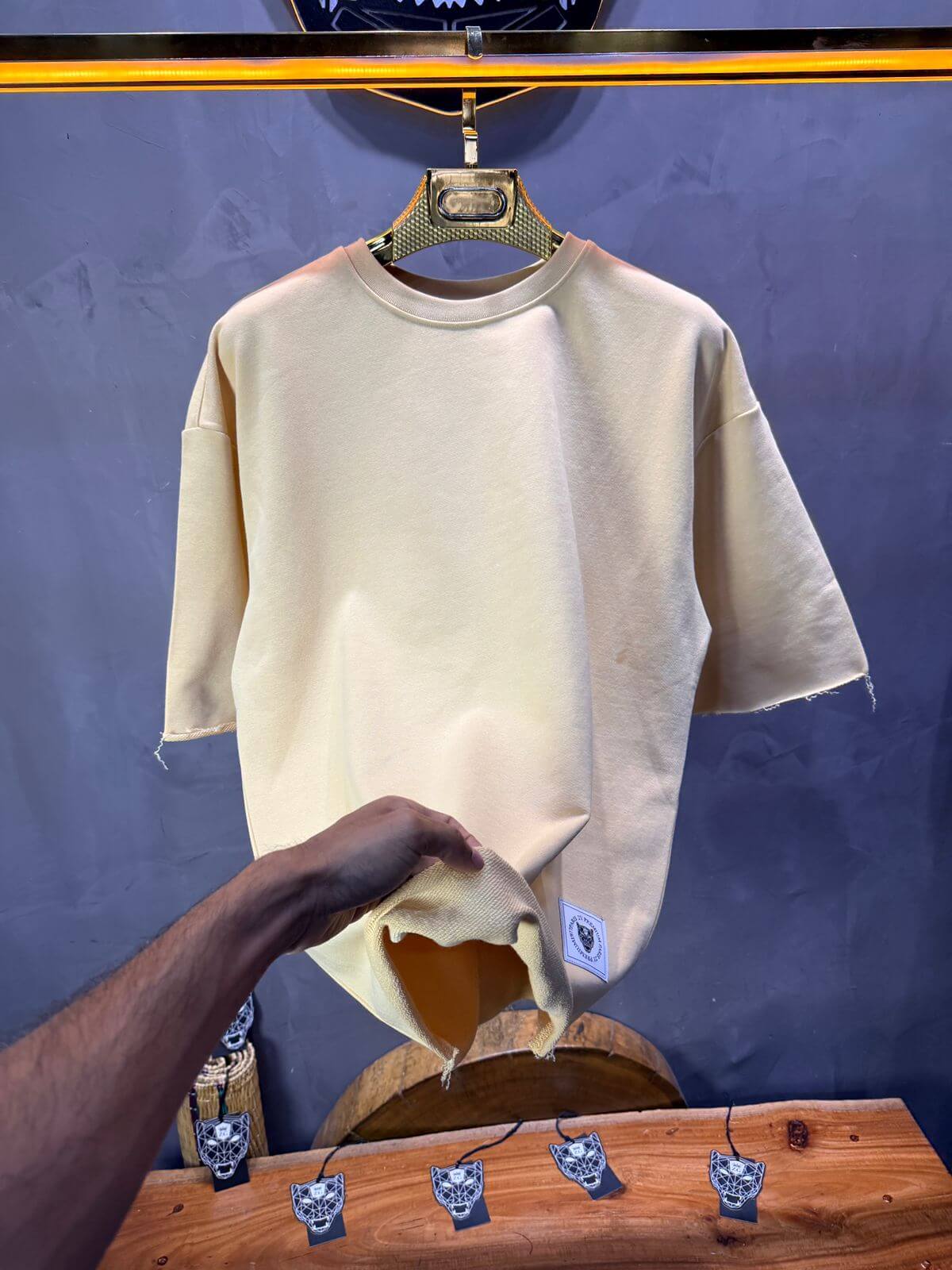 T-Shirt Oversize Butter Yellow – Tissu Épais  T42