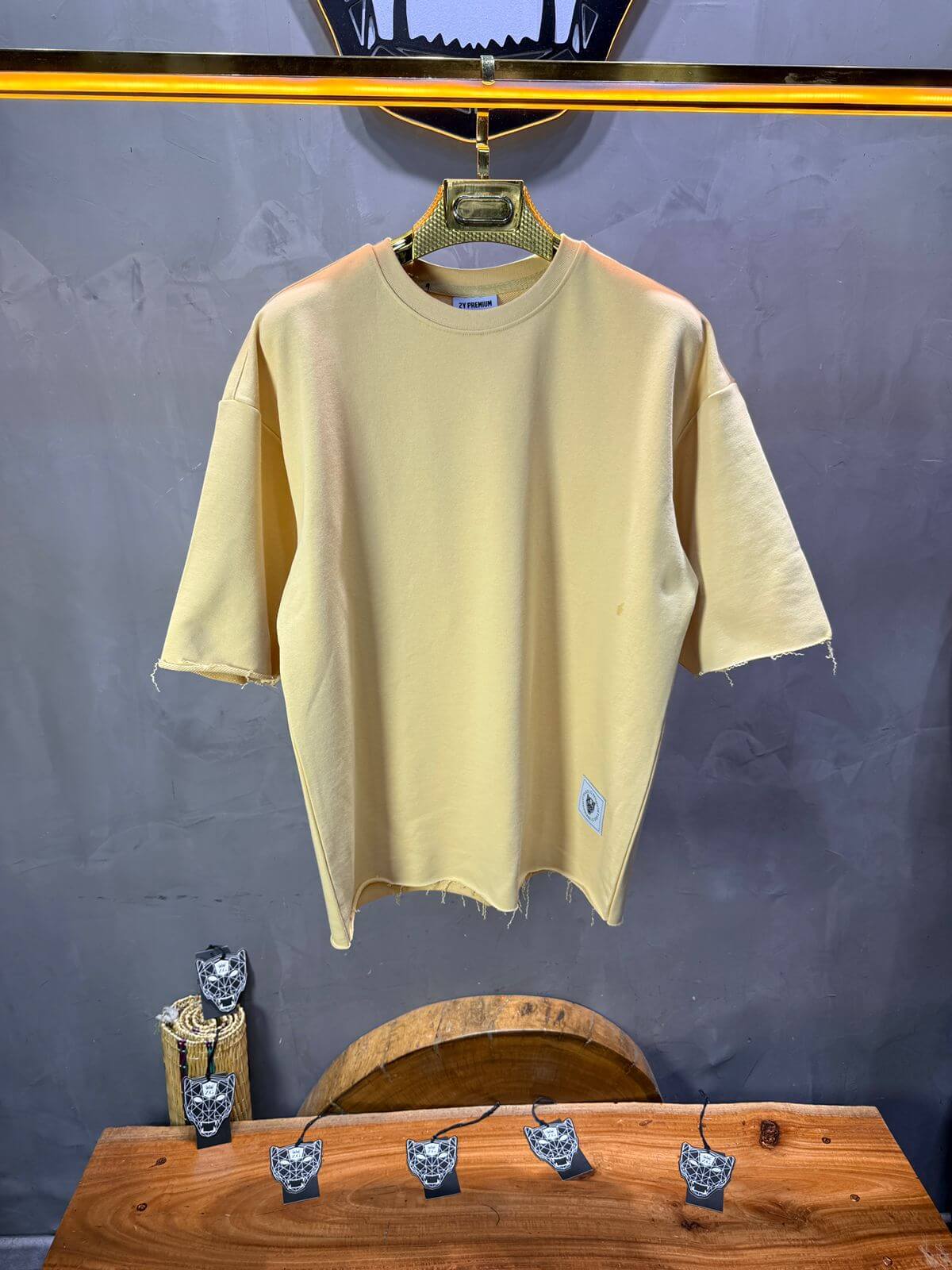T-Shirt Oversize Butter Yellow – Tissu Épais  T42
