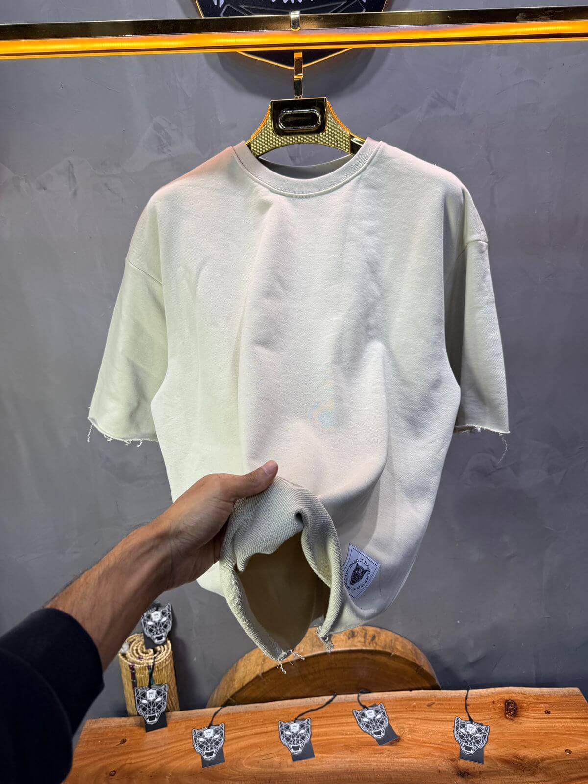 T-Shirt Oversize Off-White / Cream – Tissu Épais  42