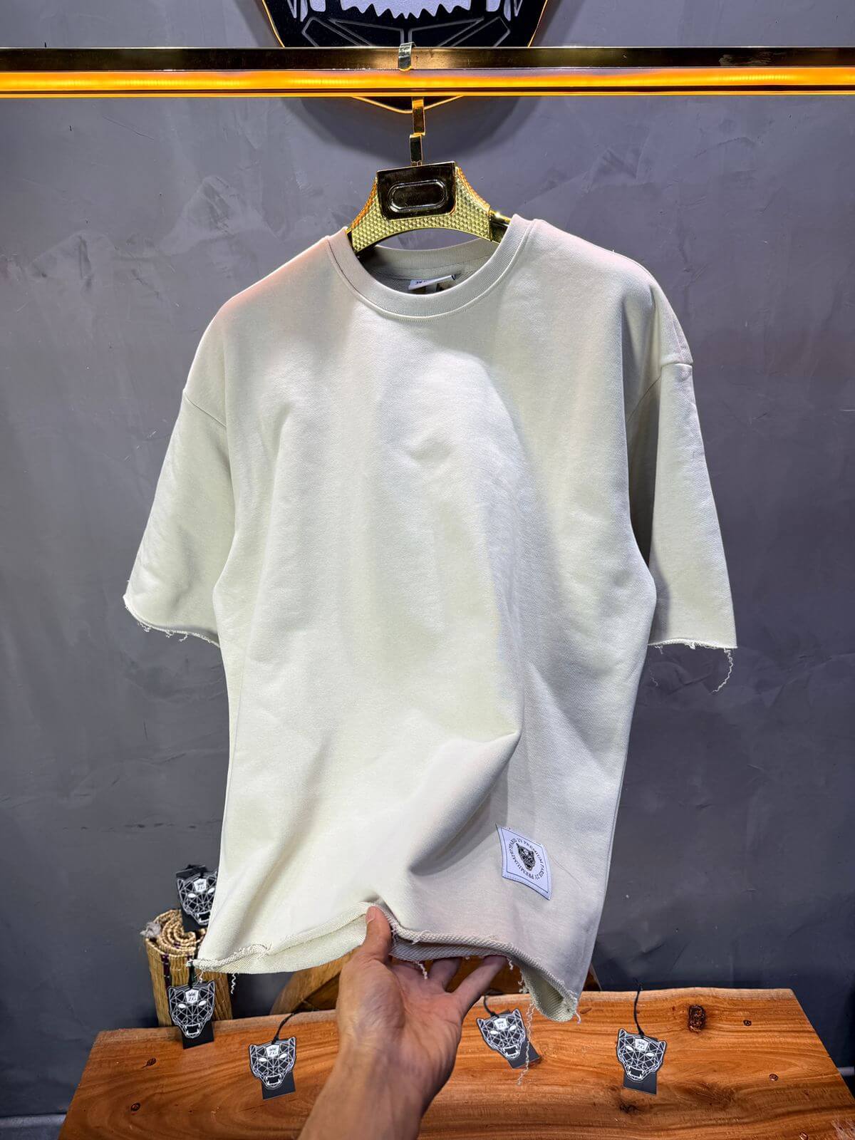 T-Shirt Oversize Off-White / Cream – Tissu Épais  42