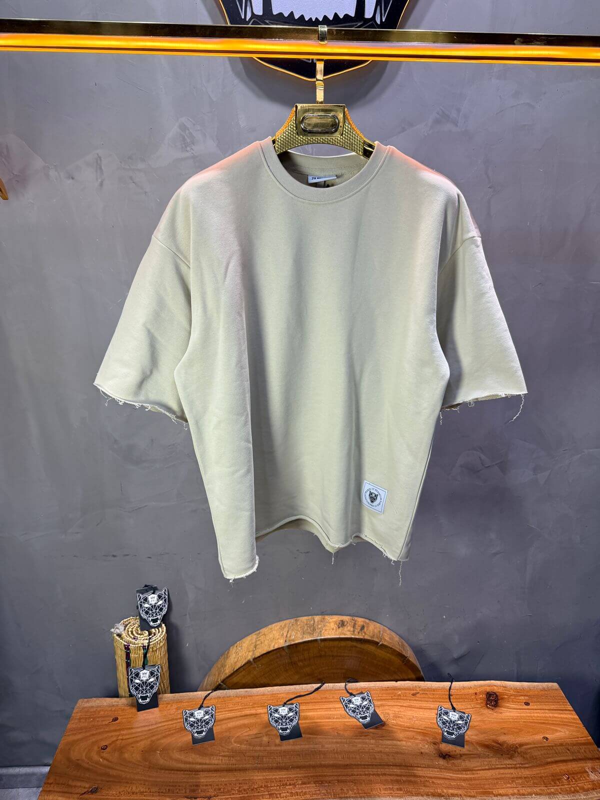 T-Shirt Oversize Off-White / Cream – Tissu Épais  42