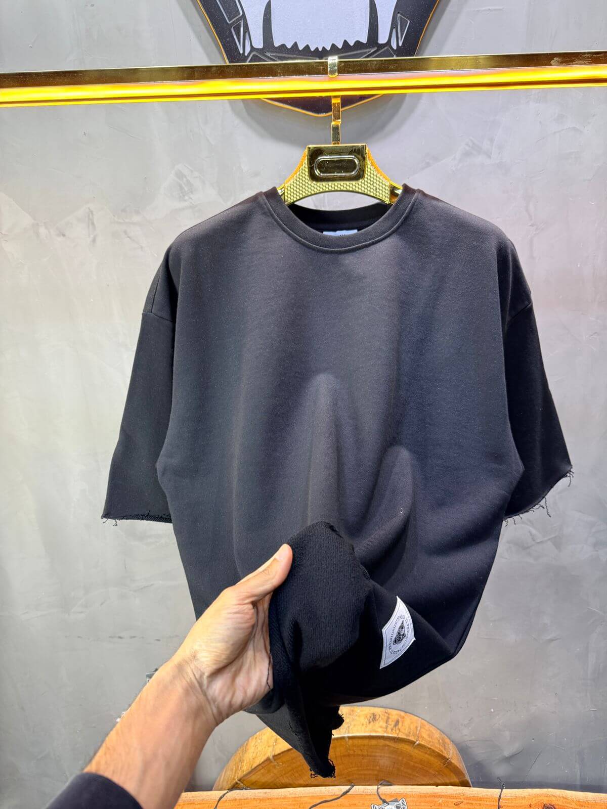 T-Shirt Oversize Black – Tissu Épais  42