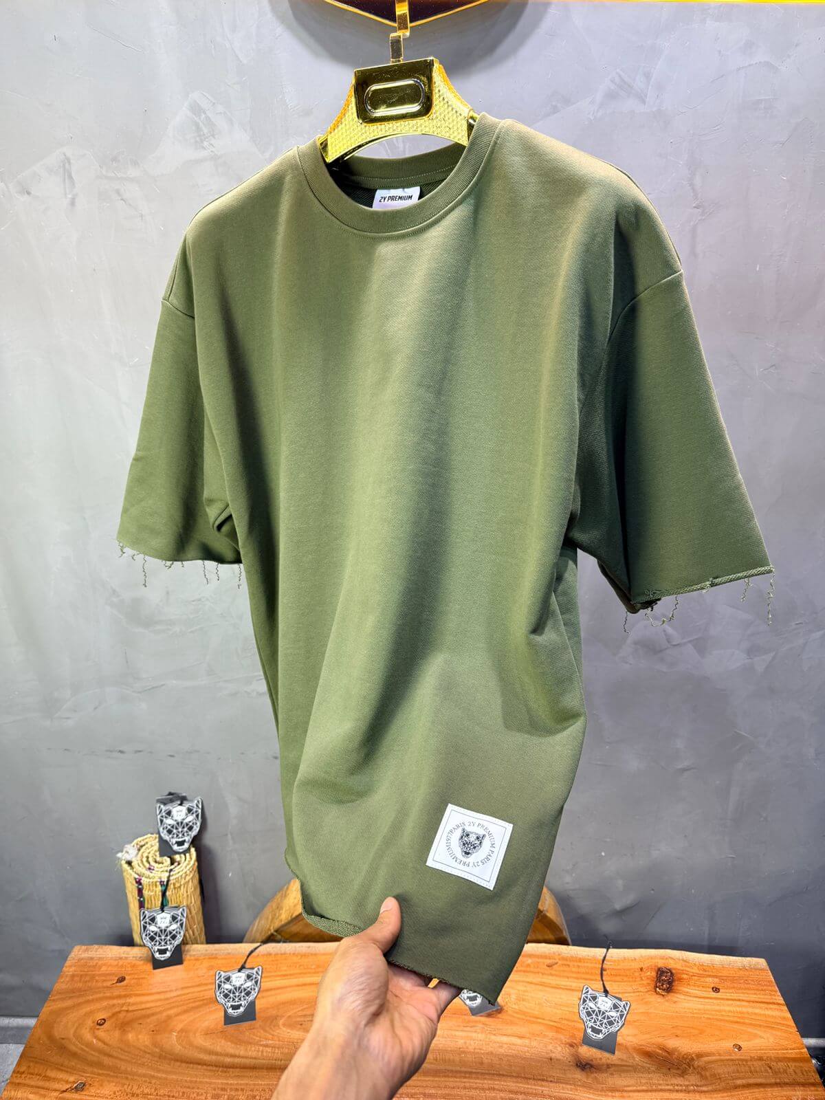 T-Shirt Oversize Army Green  – Tissu Épais  42