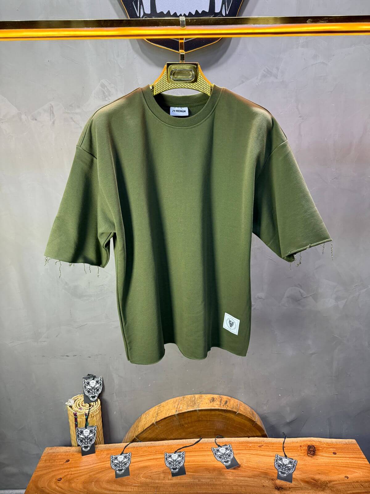 T-Shirt Oversize Army Green  – Tissu Épais  42