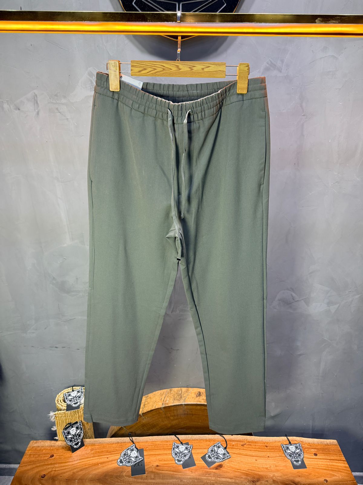 Pantalon Élégant Green Coupe Droite