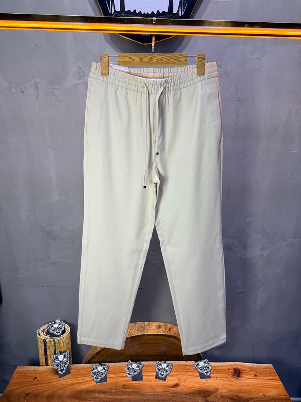 Pantalon Élégant Écru Coupe Droite