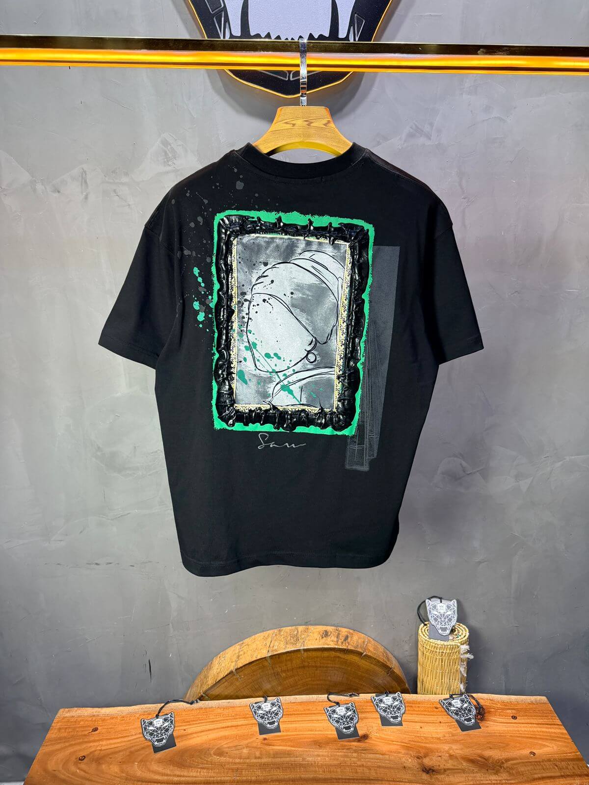 T-shirt Oversize Noir – Art Gallery 5114