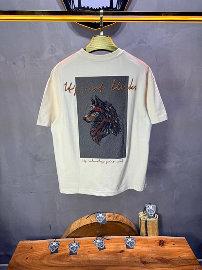 T-Shirt Oversize Beige — Loup Brodé 3D 5158