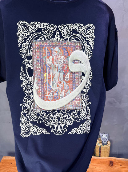 T-Shirt Oversize Navy Blue — Calligraphie "Waw" 5105