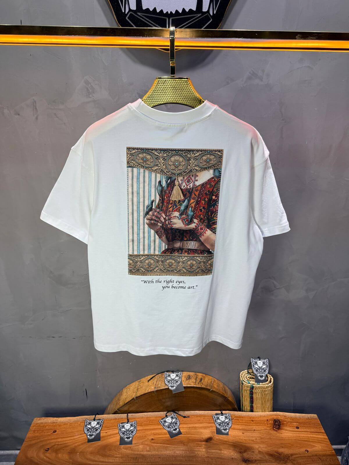 T-Shirt Oversize Blanc  — Femme Orientale 5151