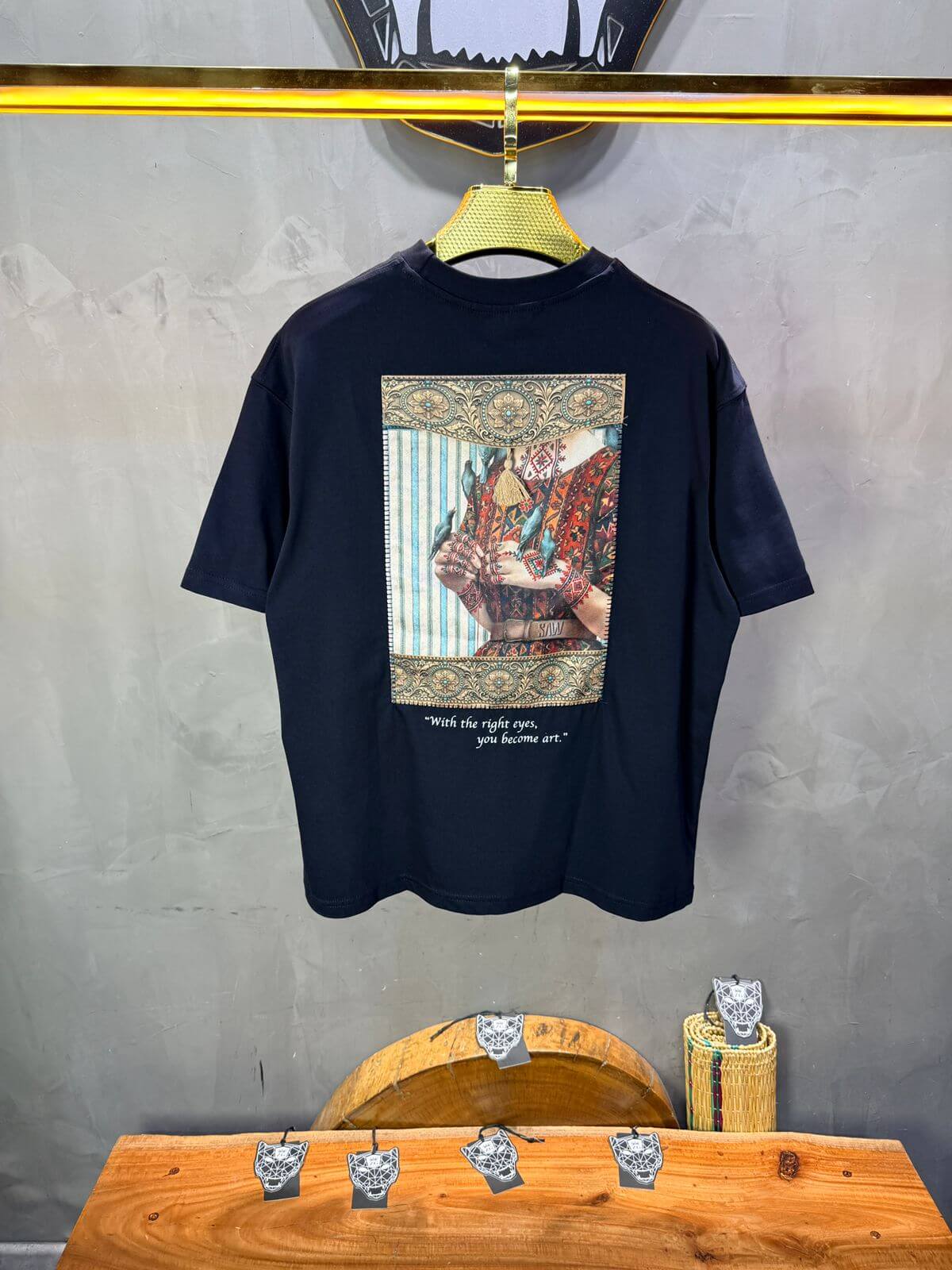 T-Shirt Oversize Navy Blue  — Femme Orientale 5151