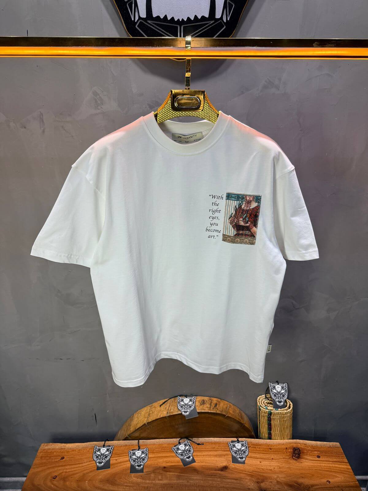 T-Shirt Oversize Blanc  — Femme Orientale 5151