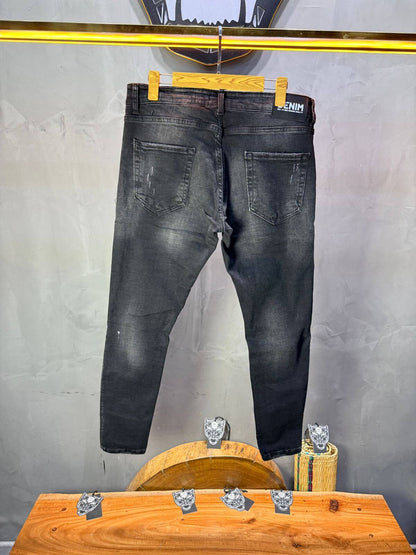 Jean Slim Noir Destroyed — Rips & Paint Splatter Premium 003