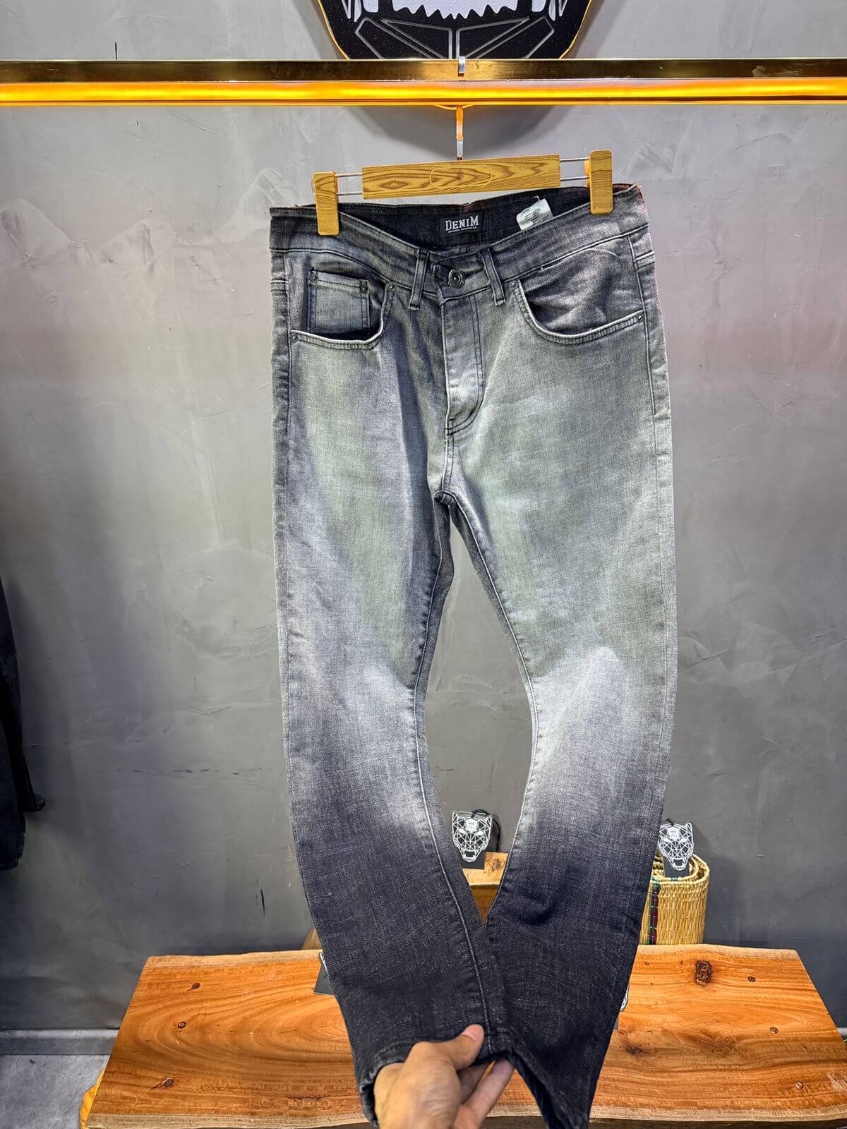 Jean Slim Gris Dégradé — Effet Ombré & Délavé Premium 004