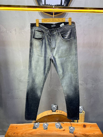 Jean Slim Gris Dégradé — Effet Ombré & Délavé Premium 004