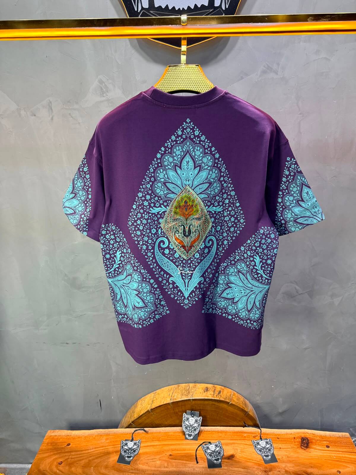 T-Shirt Oversize Move – Paon & Paisley 5071