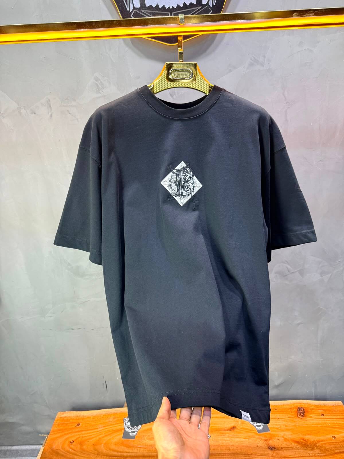 T-Shirt oversize Depths of Different Dimensions — Noirs 5148