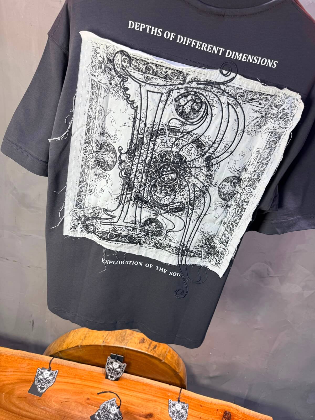 T-Shirt oversize Depths of Different Dimensions — Anthracite 5148